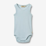 Wheat Main 2 Ermeløs Body Lasse Body 2703 summer sky