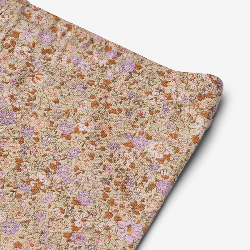 Wheat Main 2 Leggings Jules Legging 9409 lilac flower meadow