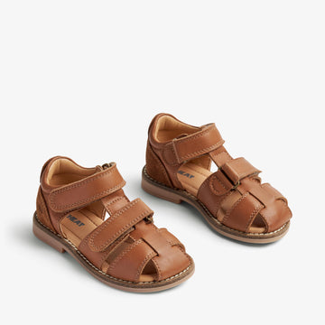 Wheat Footwear  Bassi Lukket Sandal Sandals 9002 cognac