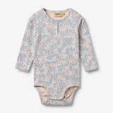 Wheat Main Langermet body Liv Body 2528 powder blue flowers