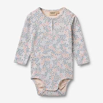 Wheat Main Langermet body Liv Body 2528 powder blue flowers