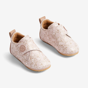 Wheat Footwear Dakota Print Innendørssko | Baby Indoor Shoes 2475 rose flowers