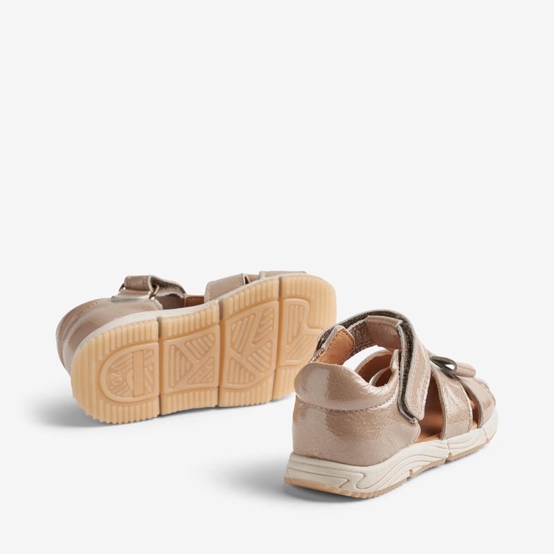 Wheat Footwear  Donna Lukket Sandal Prewalker Sandals 9011 beige
