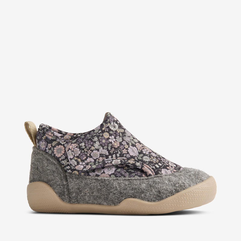 Wheat Footwear Innendørs sko Mulle Indoor Shoes 9527 black sea flowers