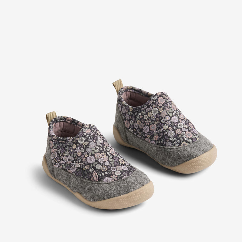 Wheat Footwear Innendørs sko Mulle Indoor Shoes 9527 black sea flowers