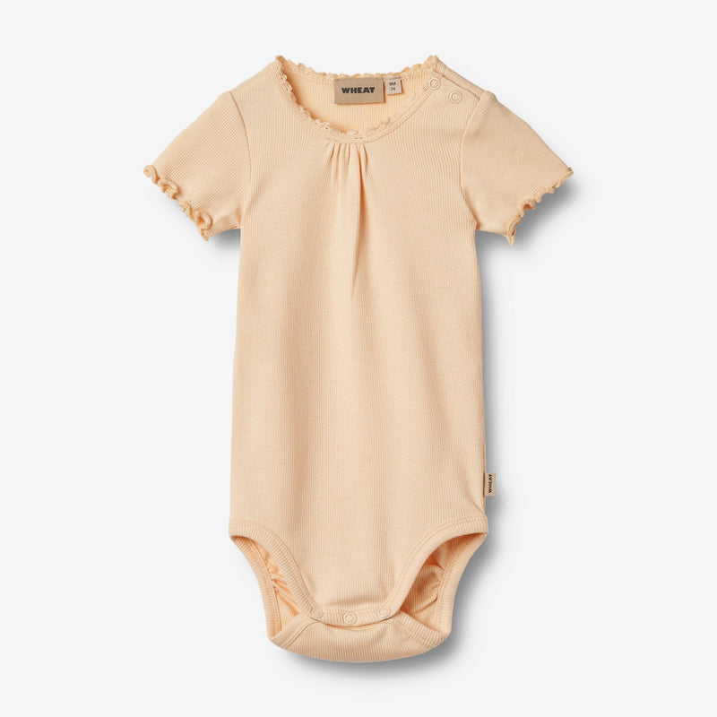 Wheat Main Kortermet body Edna | Baby Underwear/Bodies 1251 pale peach