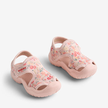 Wheat Footwear Sandal Bani Sandal 2526 powder flowers and seashells