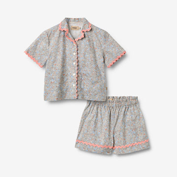 Wheat Main Sett Skjorte S/S & Shorts Vilma Set 2650 air blue flowers