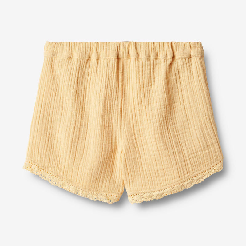 Wheat Main  Shorts Lace Eileen Shorts 5001 pale apricot