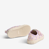 Wheat Footwear Sneaker Bobbie Sneakers 2425 lavender daisies