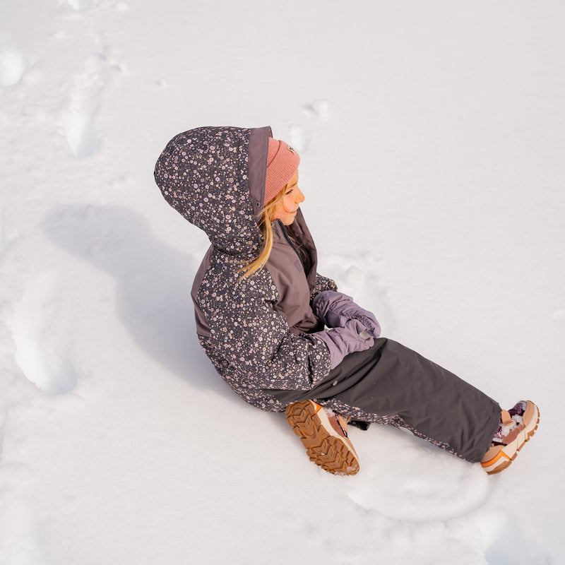 Wheat Outerwear Snødress Kallo Outdoor Suit 9528 black sea open flowers
