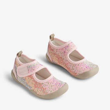 Wheat Footwear Strandsko Wavey Swimwear 9506 rainbow flowers