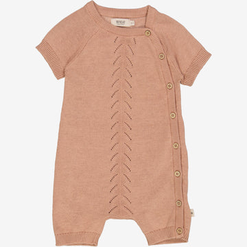 Wheat Main  Strikket Heldress Alberta | Baby Suit 2031 rose dawn