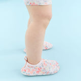 Wheat Footwear Svømesko Dolphin Swimwear 2526 powder flowers and seashells