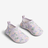 Wheat Footwear Svømesko Dolphin Swimwear 9605 purple light petunias