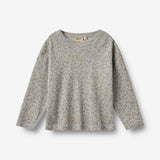 Wheat Main T-skjorte L/S Thilda T-Shirt 9765 slightly blue flowers