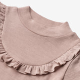 Wheat Wool T-skjorte Ull Ruffle LS Jersey Tops and T-Shirts 2086 dark powder 
