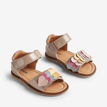 Wheat Footwear  Uma Åpen Lakksandal Sandals 9011 beige