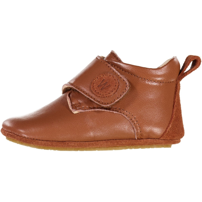 Wheat Footwear Dakota Leather Indoor Shoe Indoor Shoes 5304 amber brown